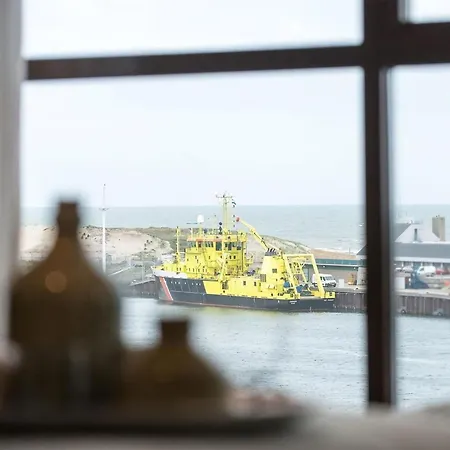 Apartment Spacious Modern In Scheveningen