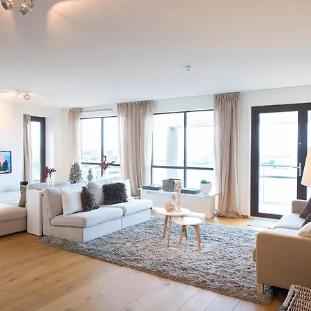 Spacious Modern In Scheveningen Apartment